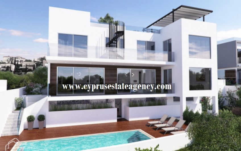 Villa for sale in Ayios Tychonas Limassol