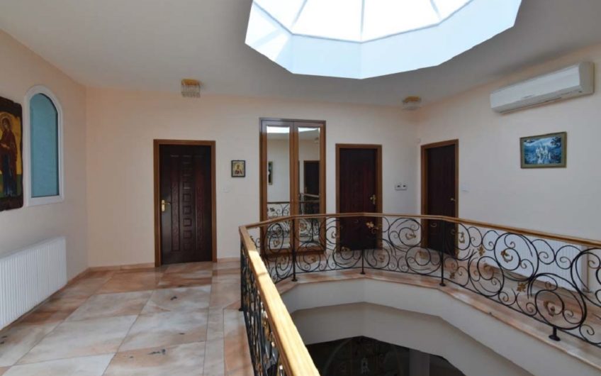 5 Bed VIP Villa with Panoramic Sea-Views in Mesovounia (Also Available For Long-Term-Rent)