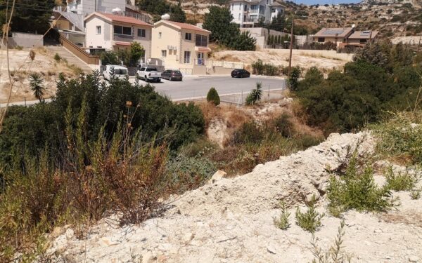 Palodia-plot-for-sale