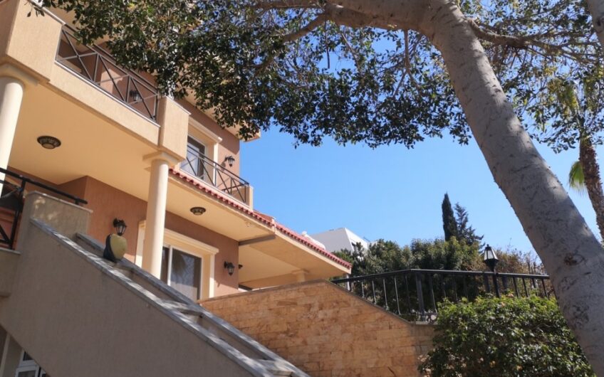 5 Βed Resale Villa for Sale in Laiki Lefkothea, Limassol