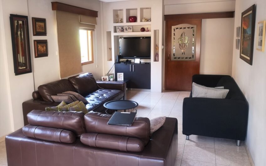 3 Bed House fully furnished and equipped in Miltonos Area for Rental