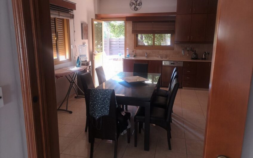 3 Bed House fully furnished and equipped in Miltonos Area for Rental