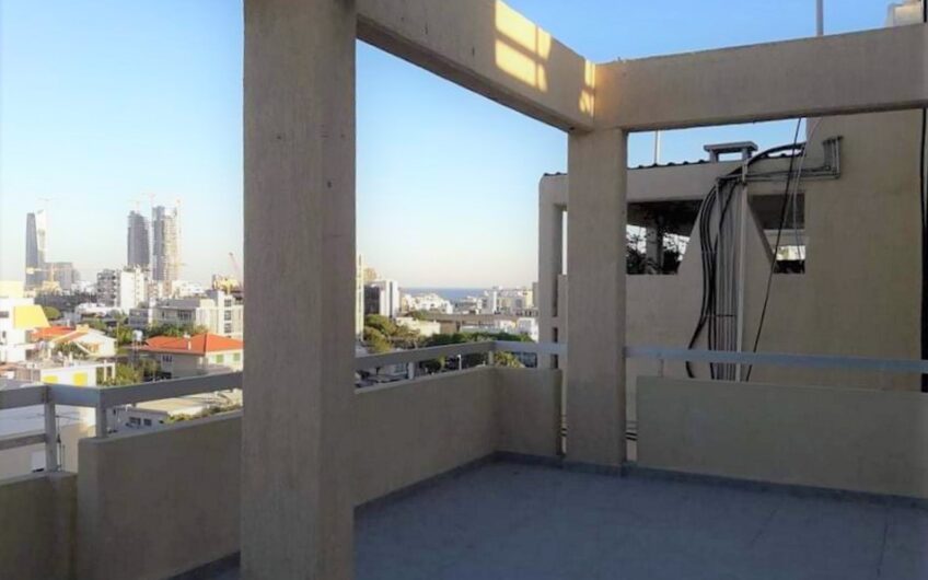Two Bedroom Penthouse, Limassol City Centre – 5mins from the Sea