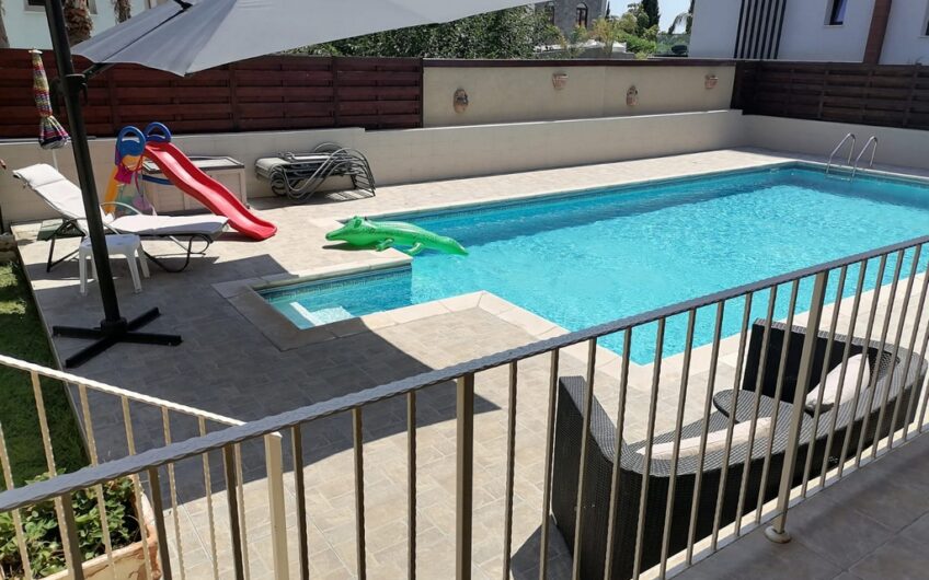 Six Bedroom Villa for sale in Germasoyia Limassol